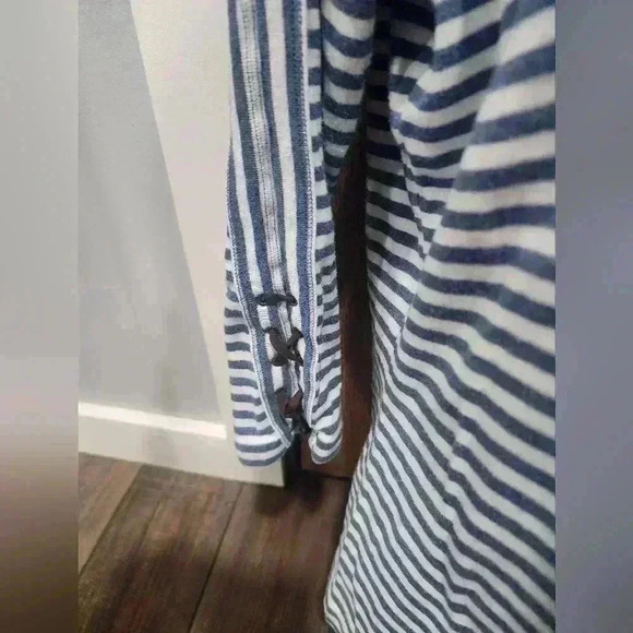 Womens CHAPS 3/4 Sleeved top size XL Blue White Striped - Picture 3 of 7